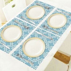 Modern Sky Blue Moroccan Quatrefoil Pattern Placemat, Set of 4 Heat Resistant PV